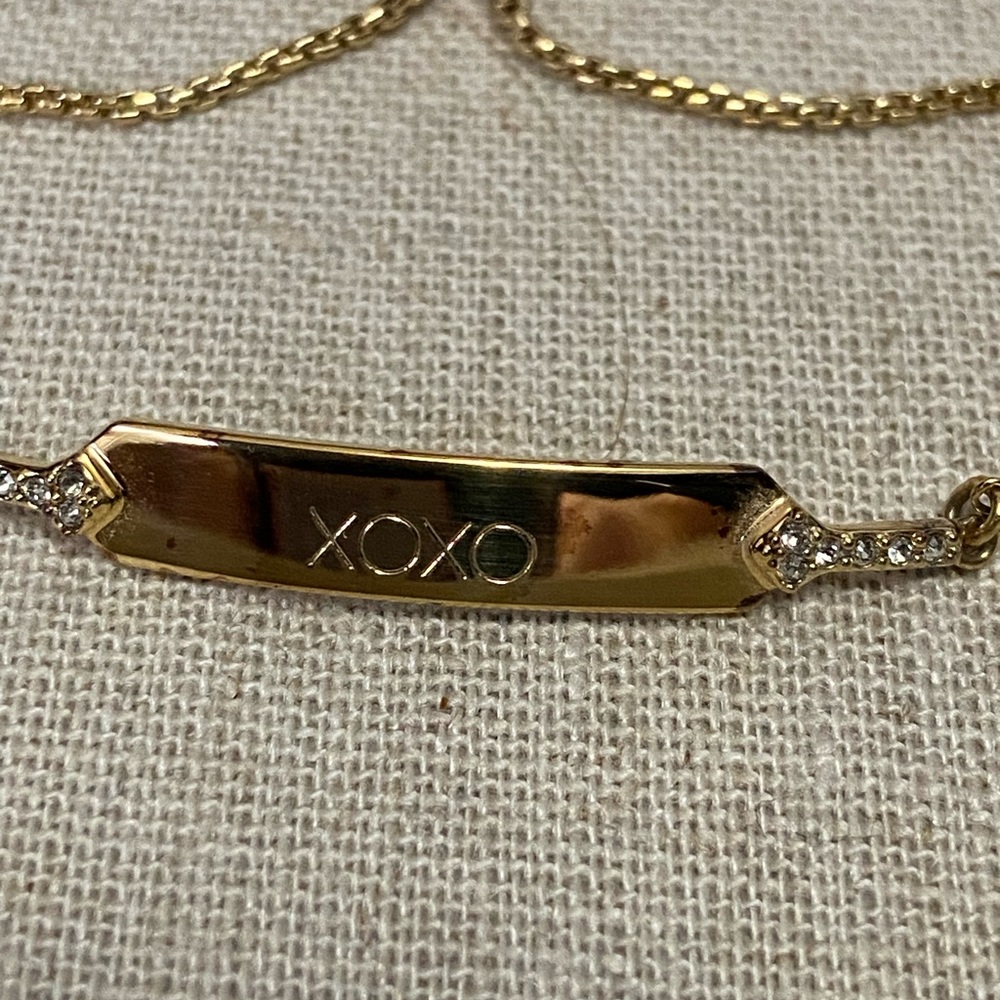 STELLA & DOT
SIGNATURE ENGRAVABLE BRACELET-GOLD